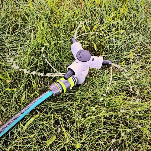 Zraszacz obrotowy 3-ramienny na szpilce Green Star