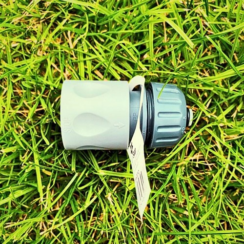 Szybkozłączka do węża ogrodowego z funkcją stop 1/2'