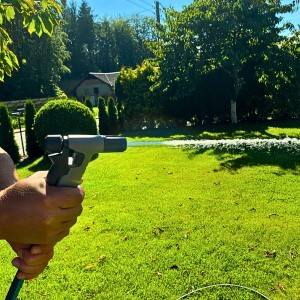 Zraszacz ręczny pistoletowy z regulacją strumienia GreenStar