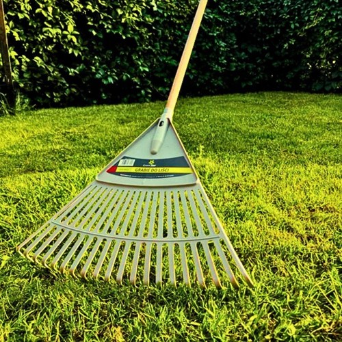 Grabie do liści wachlarzowe plastikowe Green Star