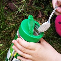 Mączka Bazaltowa solniczka do posypywania 900g